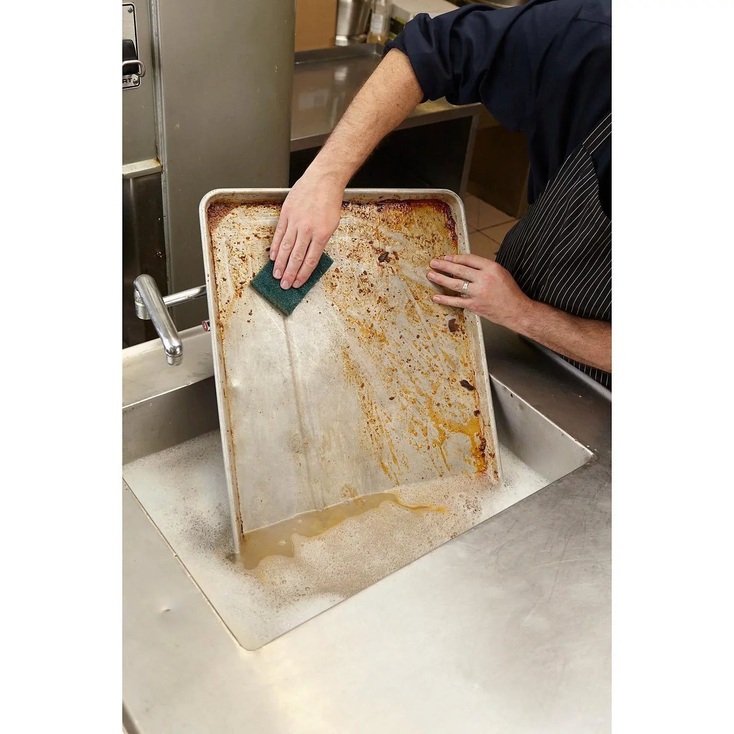 Scotch-Brite Heavy Duty Scour Pads (20 Count, Large 6x9") – Industrial Strength Scrubbers for Tough Messes, Kitchen & Commercial Use
